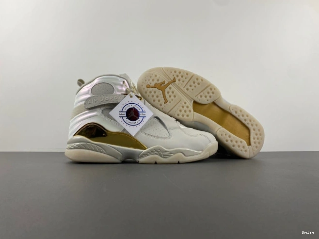 Bmlin 832821-030 Champagne Retro 8 Jordan 0821